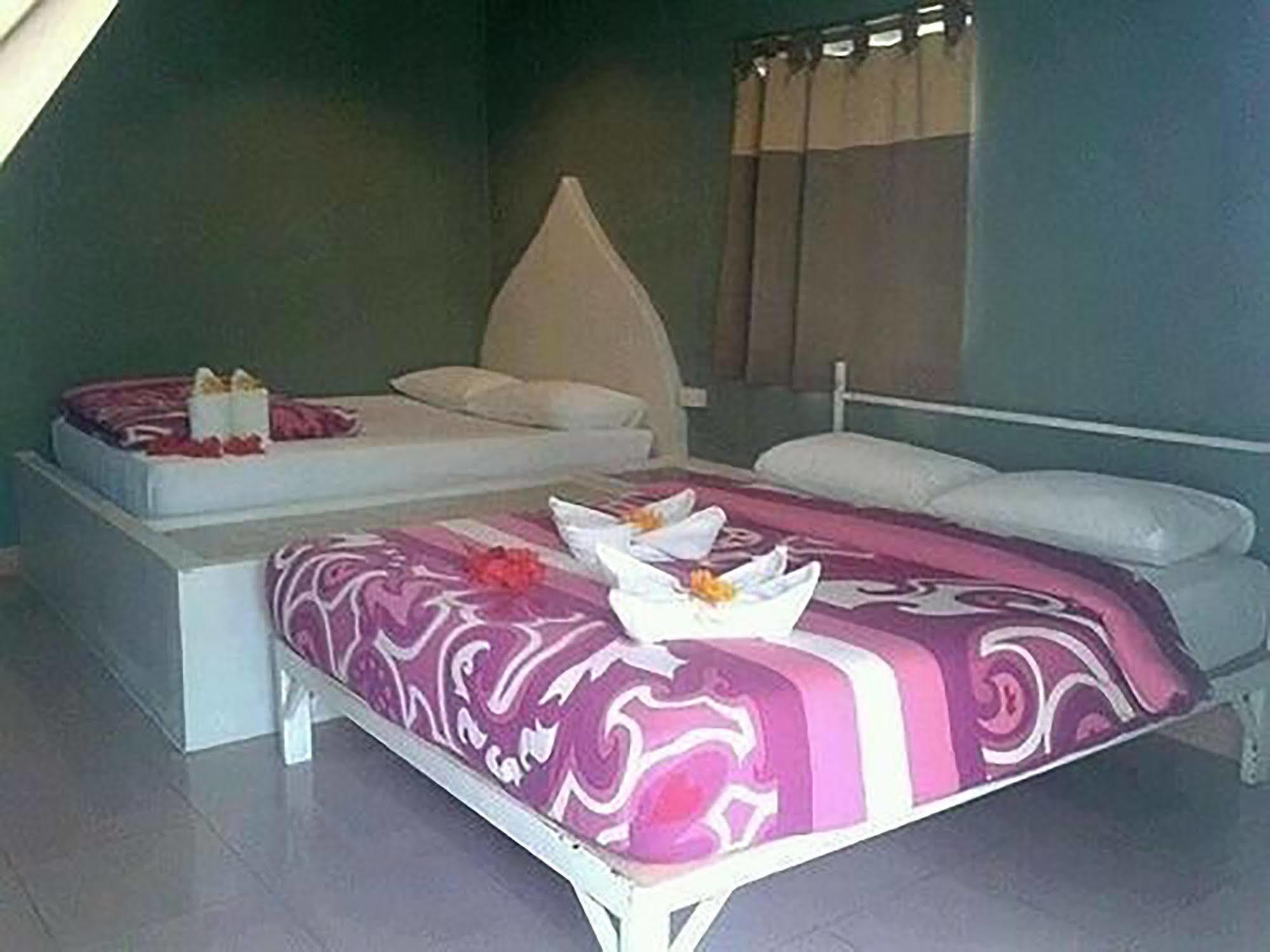 Pai Nai Fun Hotel Luaran gambar