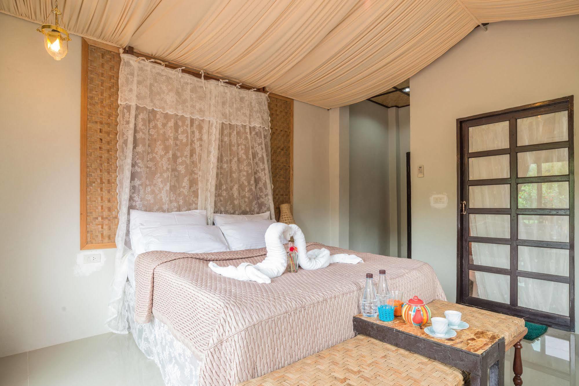 Pai Nai Fun Hotel Luaran gambar